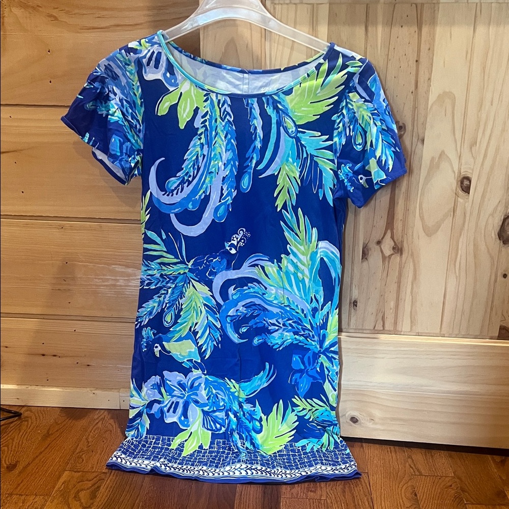 Lilly Pulitzer Vibrant Blue and Green Short Sleeve Tee